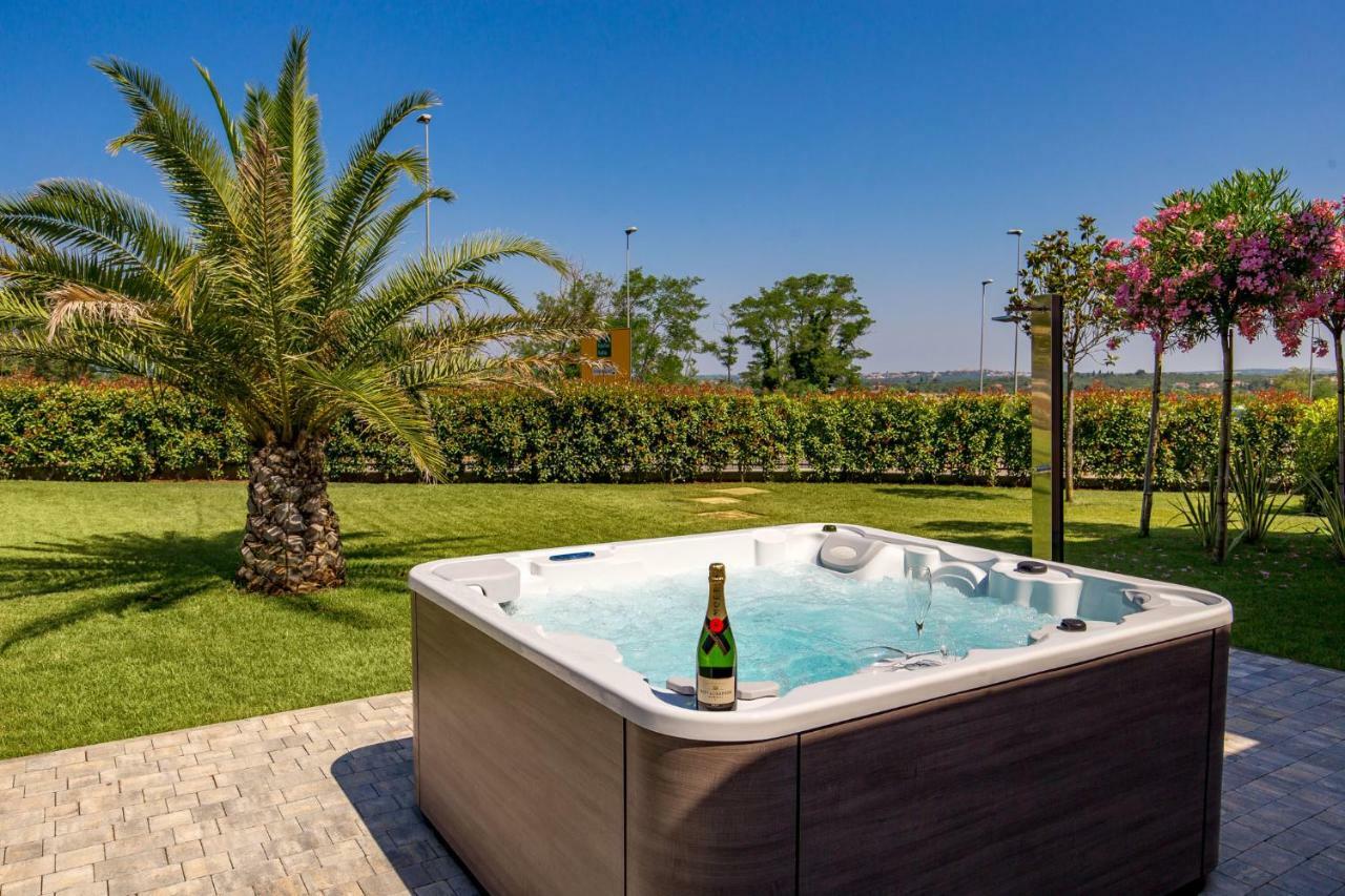 פורץ Olea Residence מראה חיצוני תמונה